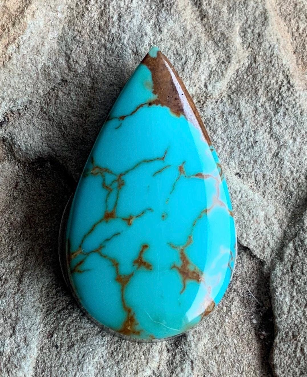 Royston Turquoise Teardrop Cabochon #R138