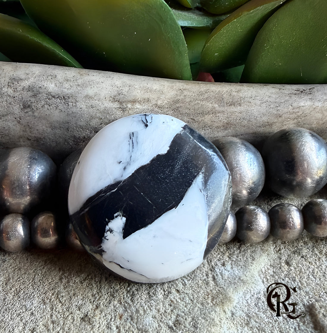 Natural White Buffalo Round Cabochon