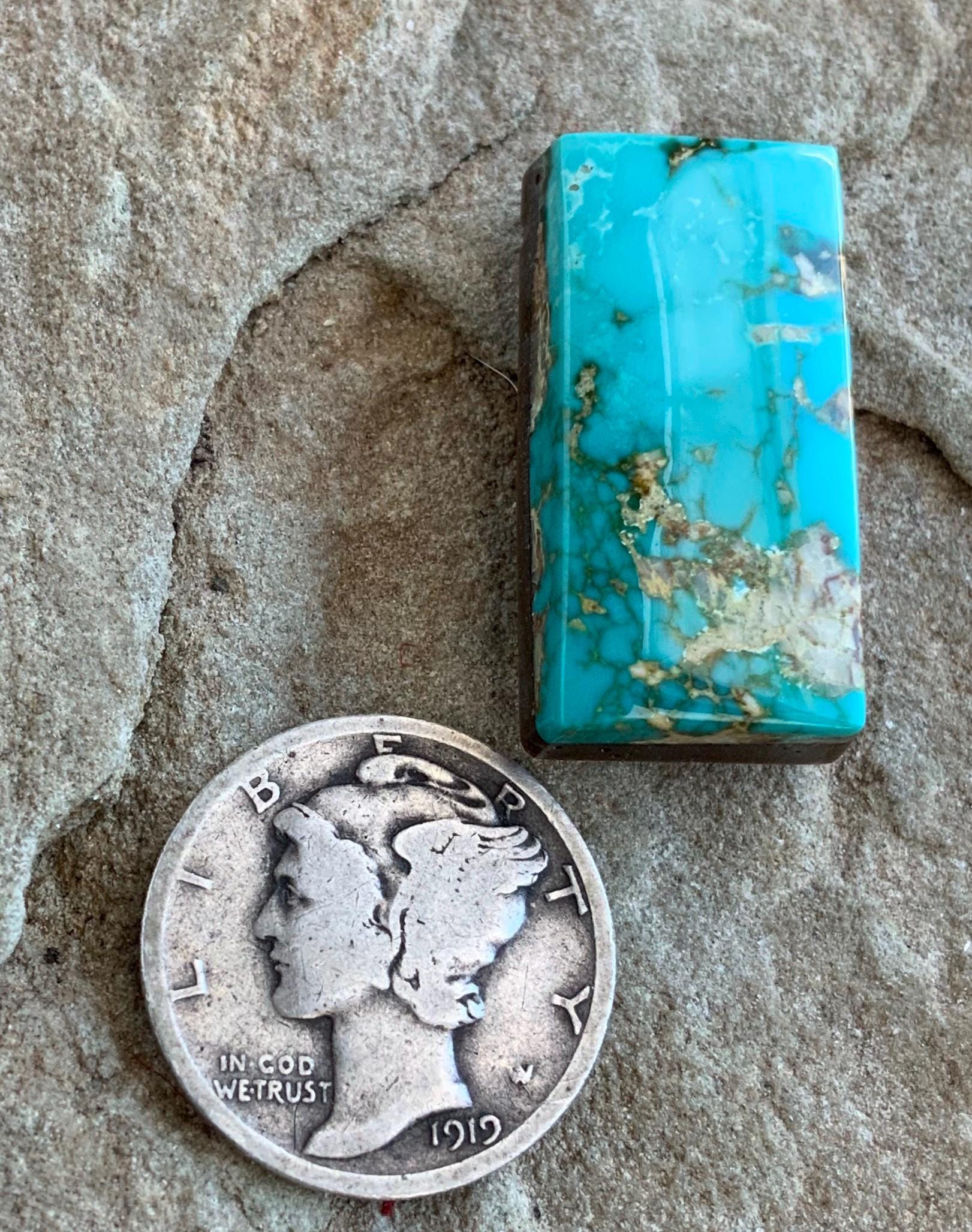 Royston Turquoise Blue Rectangular Cabochon R43