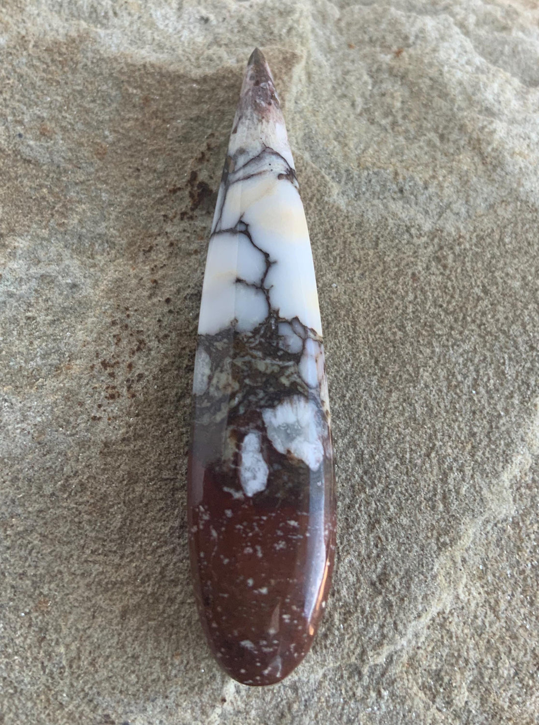 Incredible Wild Horse Magnesite Talon Cabochon