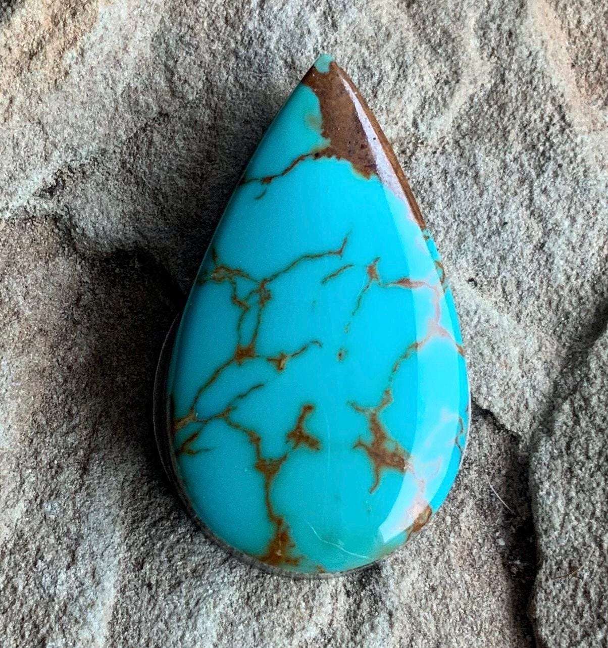 Royston Turquoise Teardrop Cabochon #R138
