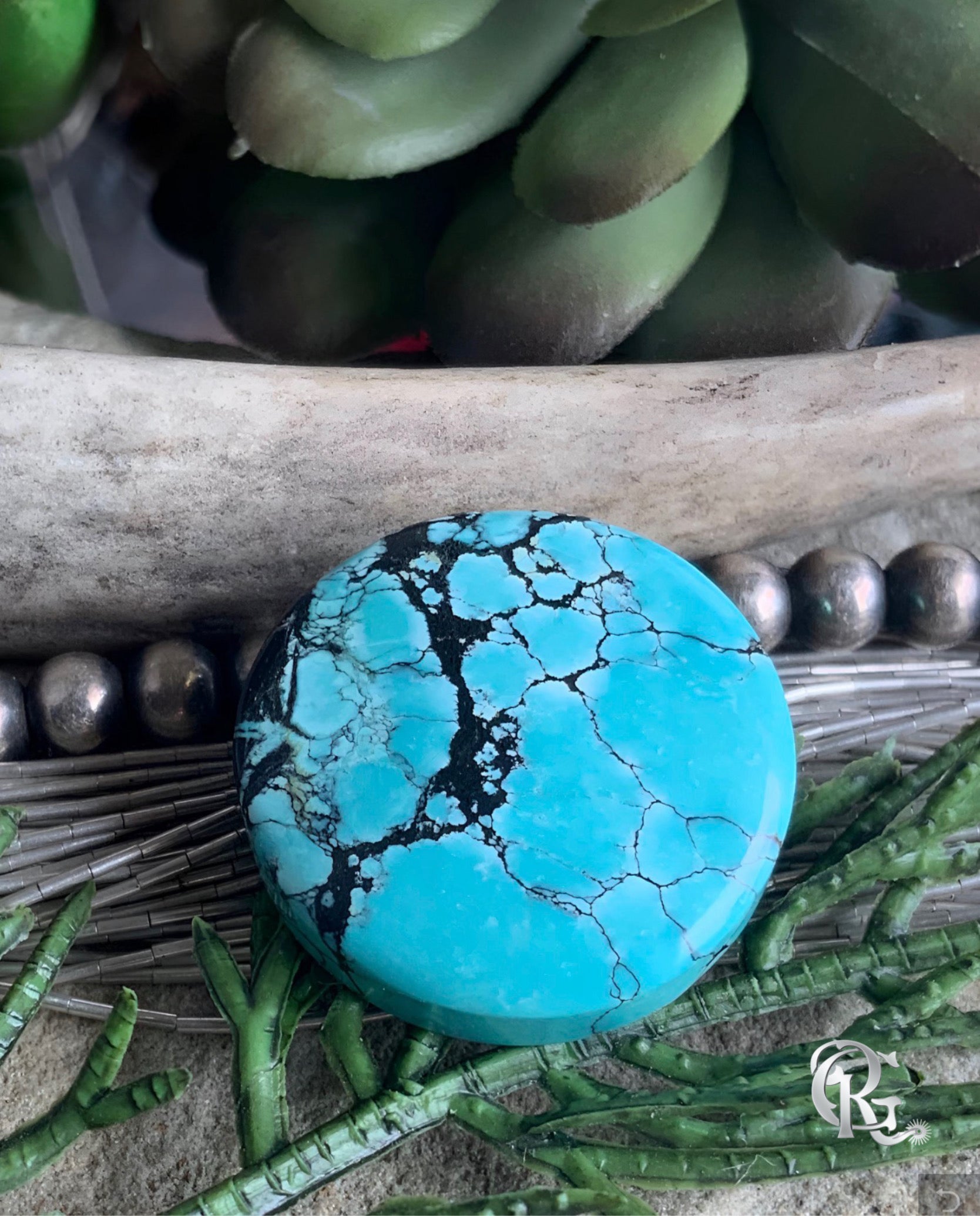Bao Canyon Turquoise Round Cabochon-Hubei Province Gemstone