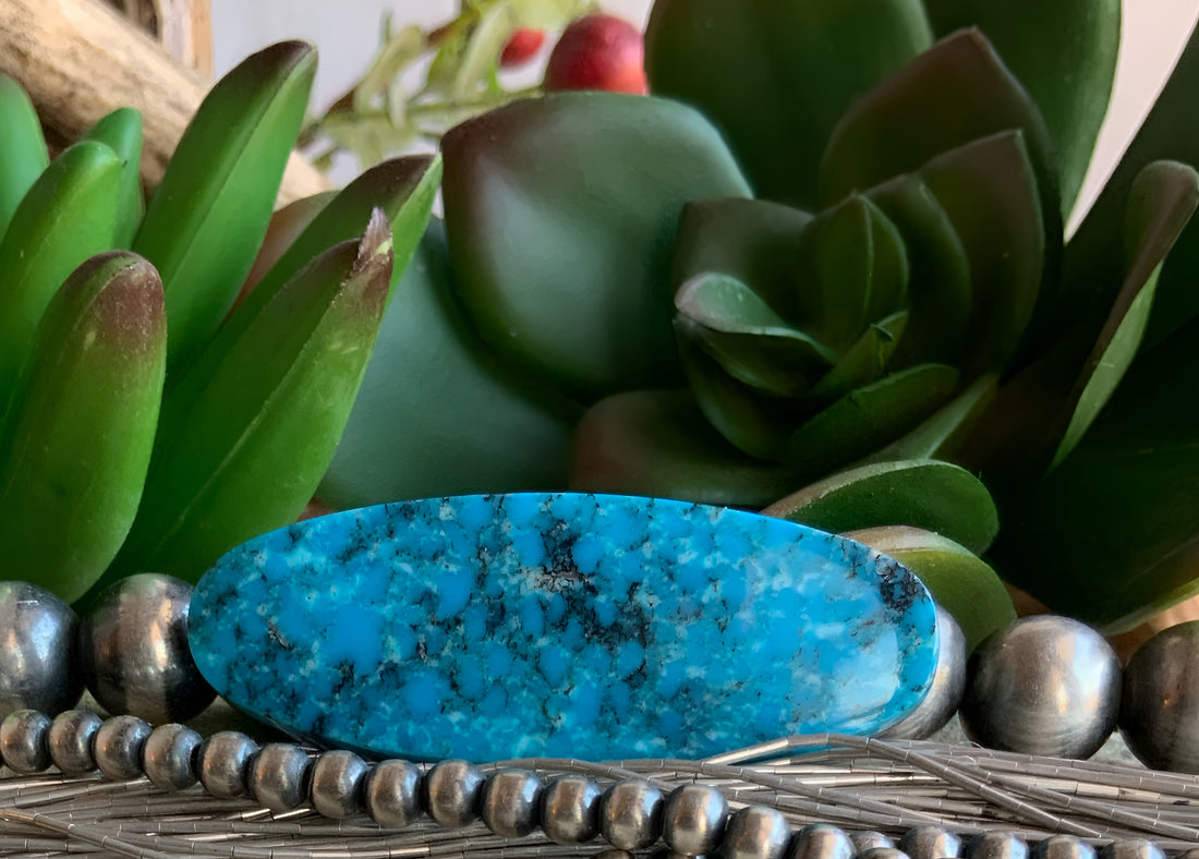Kingman Turquoise Long Oval Cabochon