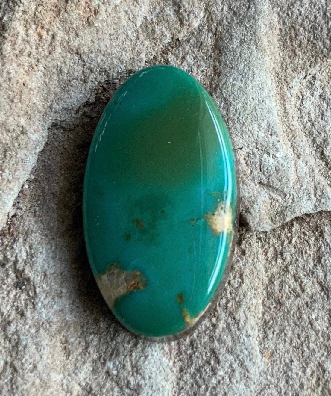 Beautiful Royston Turquoise Green Oval Cabochon