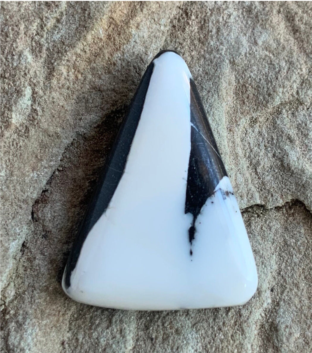Natural White Buffalo Triangular Cabochon — Ranch Gypsy