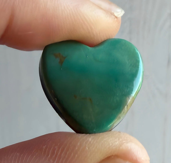 Kingman Turquoise Green Heart Cabochon