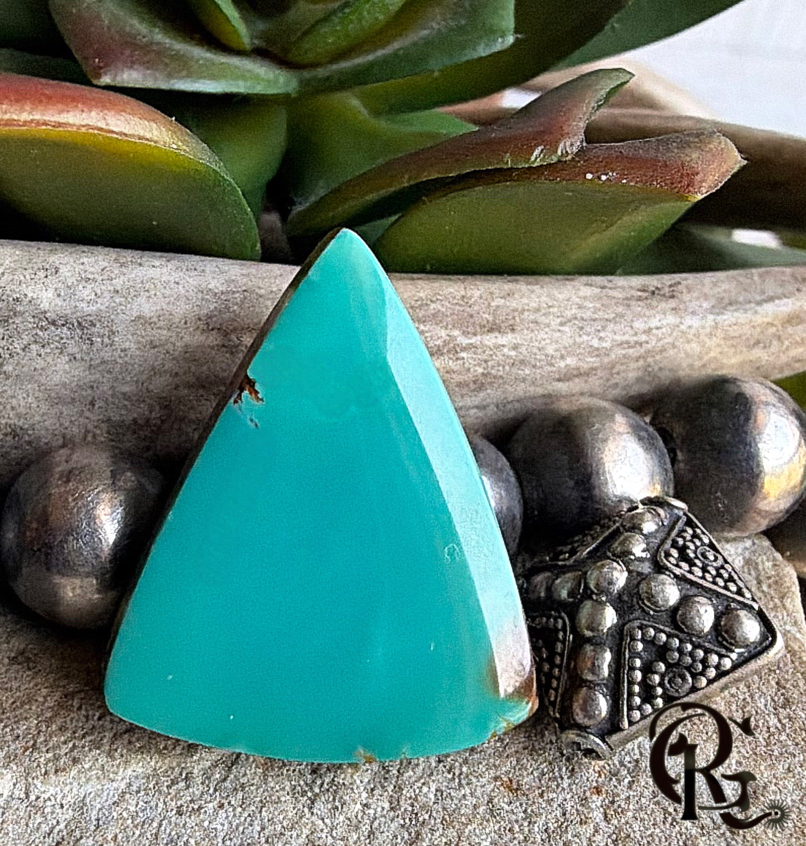 Royston Turquoise Teal Triangular Cabochon-Nevada Gemstone