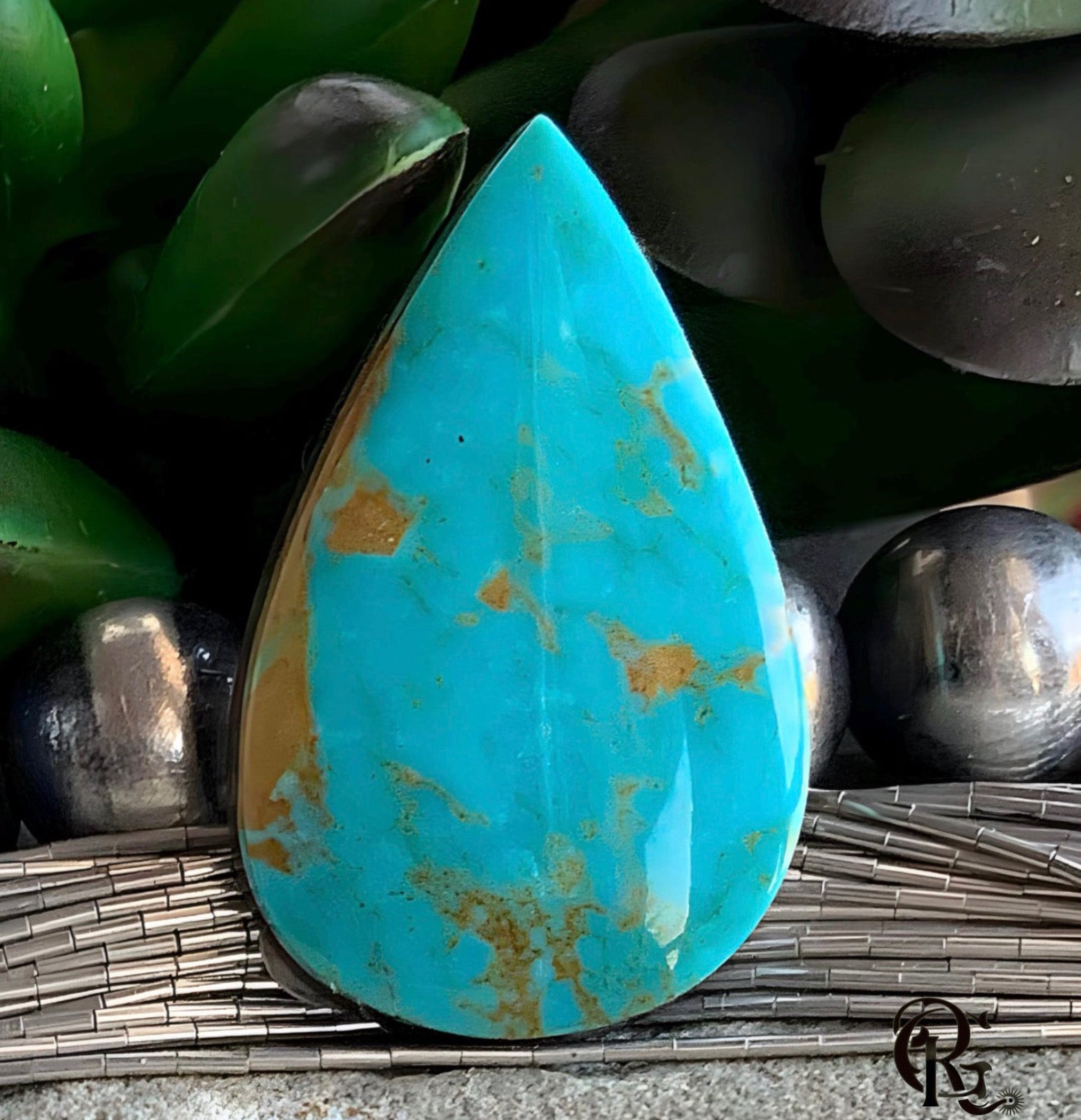 Royston Turquoise Blue Teardrop Cabochon-Nevada Gemstone