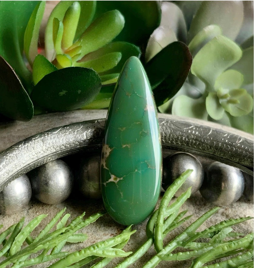 Royston Turquoise Green Teardrop Cabochon-Nevada Gemstone