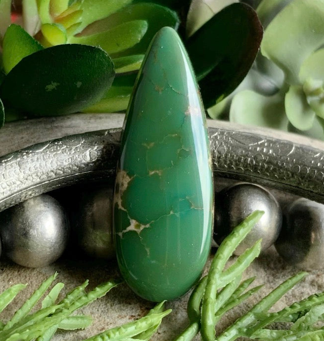 Royston Turquoise Green Teardrop Cabochon-Nevada Gemstone