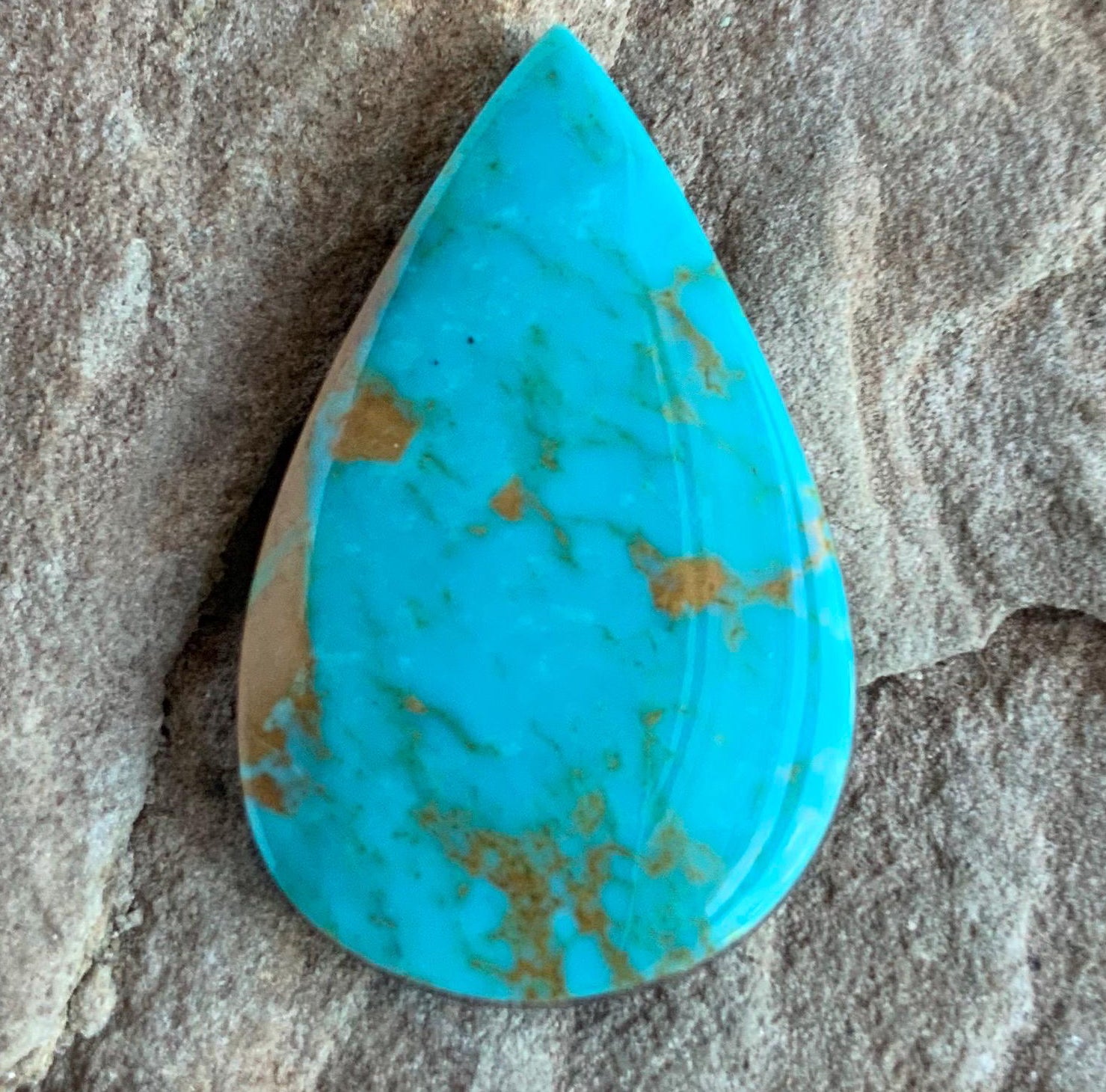 Royston Turquoise Blue Teardrop Cabochon-Nevada Gemstone