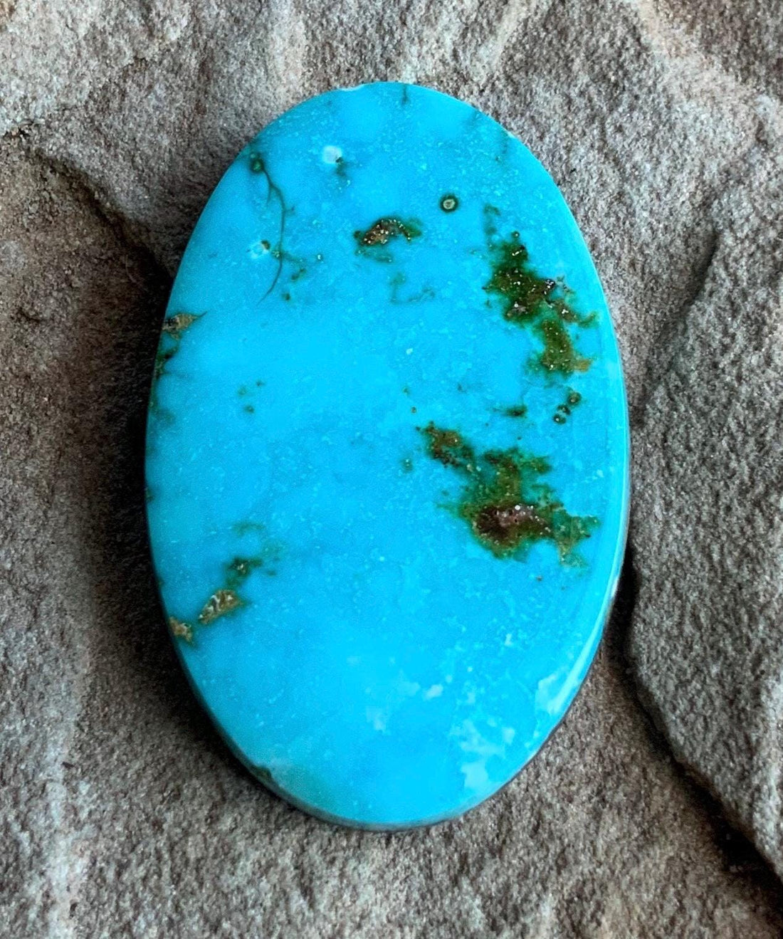 Gorgeous Color Oval Royston Turquoise Cabochon #R55