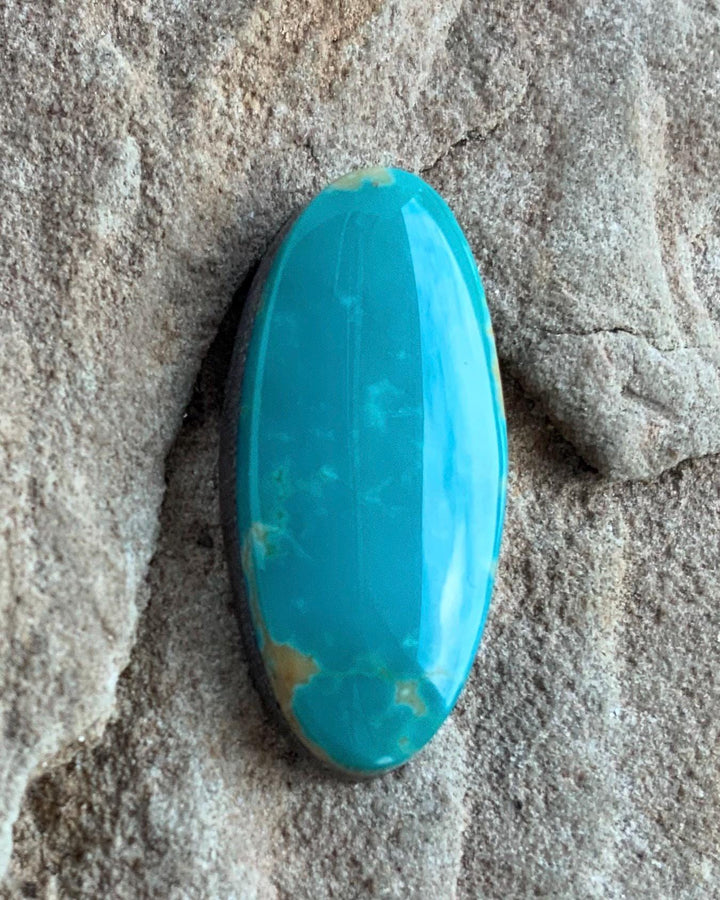 Blue Royston Turquoise Oval Cabochon #R178