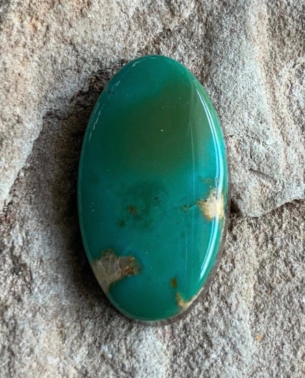 Beautiful Royston Turquoise Green Oval Cabochon
